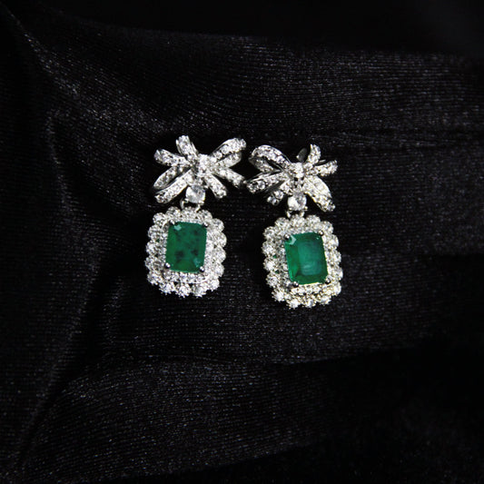 Ribbon Collection Emerald Earrings