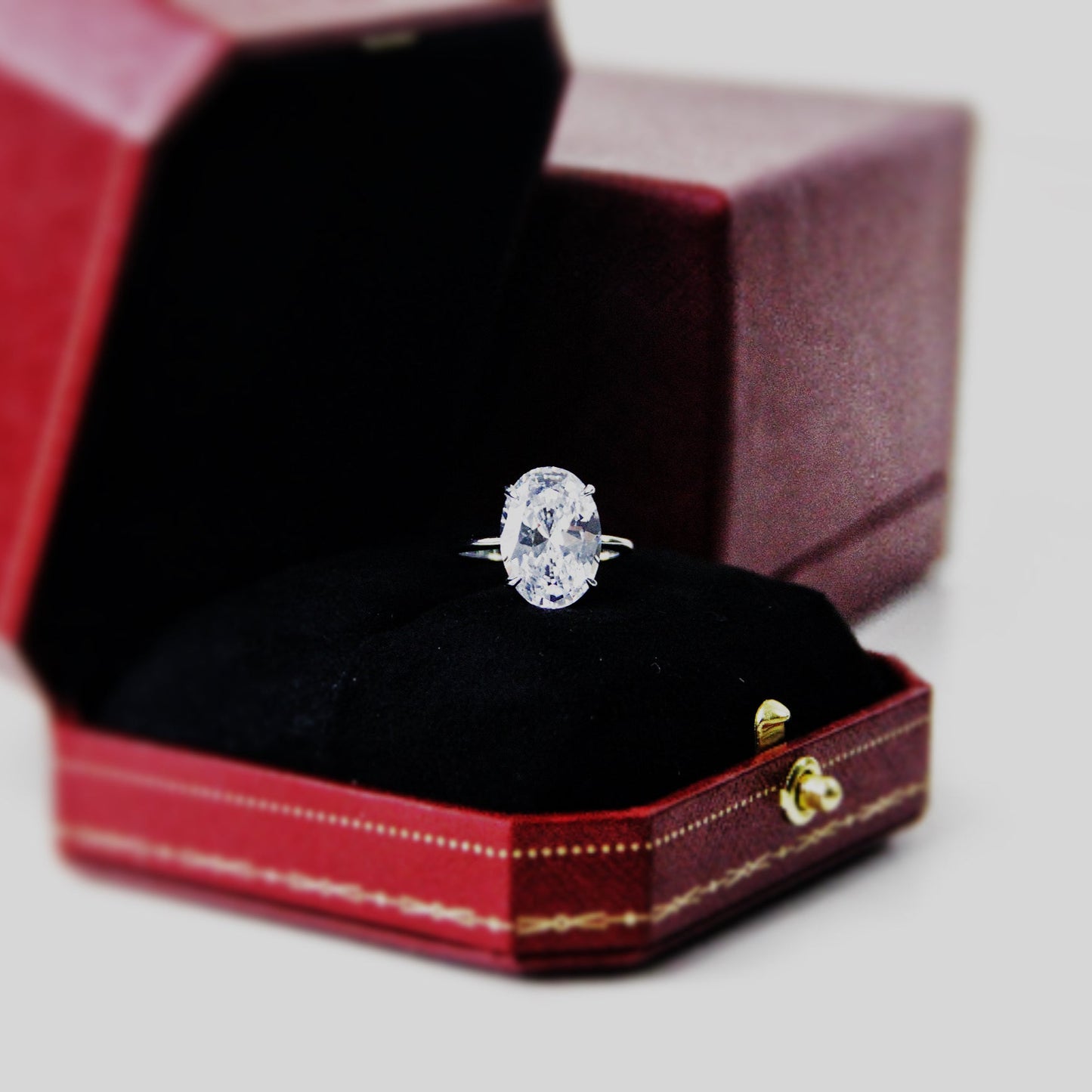 Jasmin Amarélia Solitaire Ring