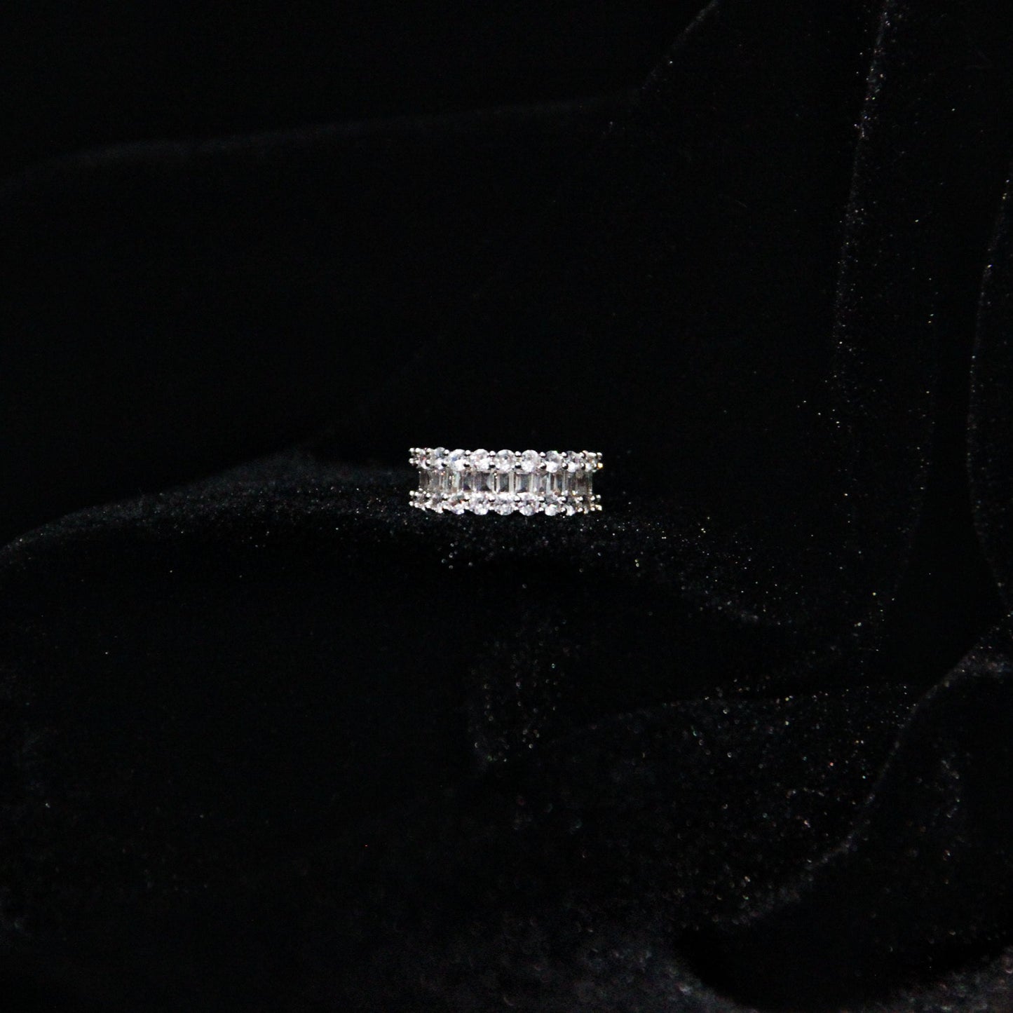 Jasmin Amarélia Row Ring