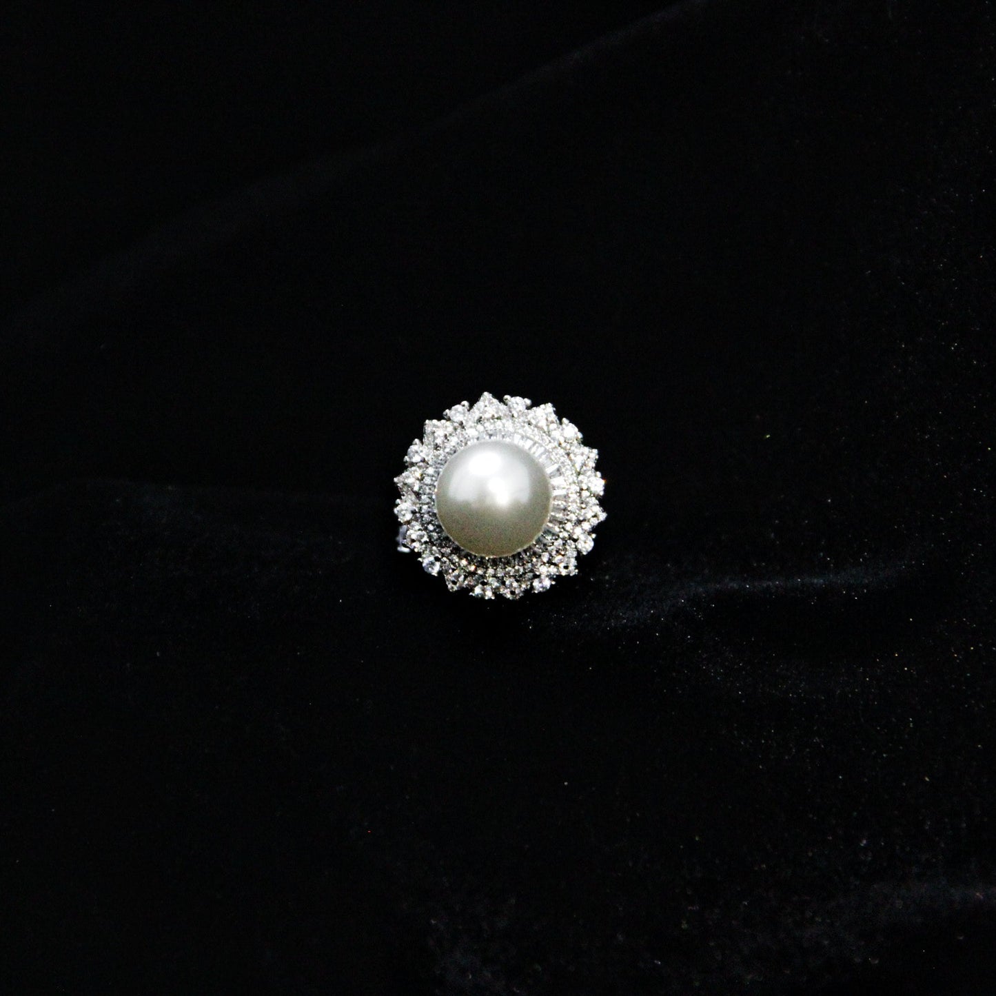 Soleil de Perle Ring