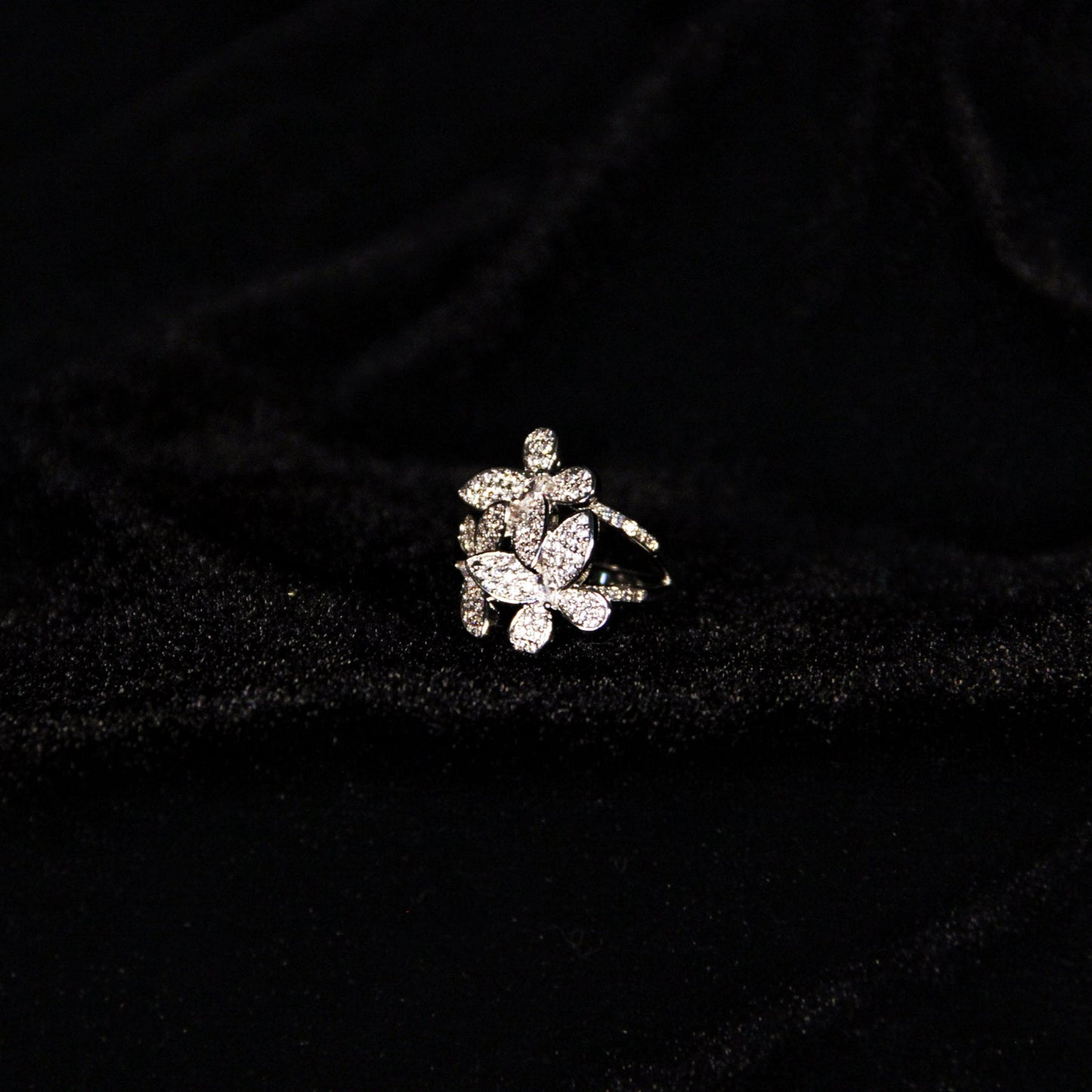 Jasmine Flutter RING